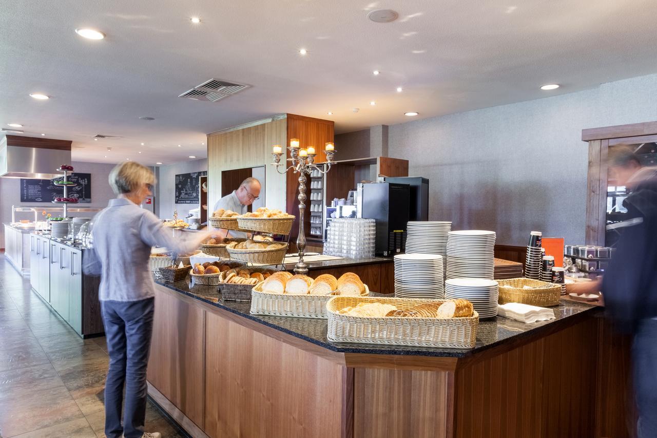 Hotel Van Der Valk Wolvega-Heerenveen Kültér fotó