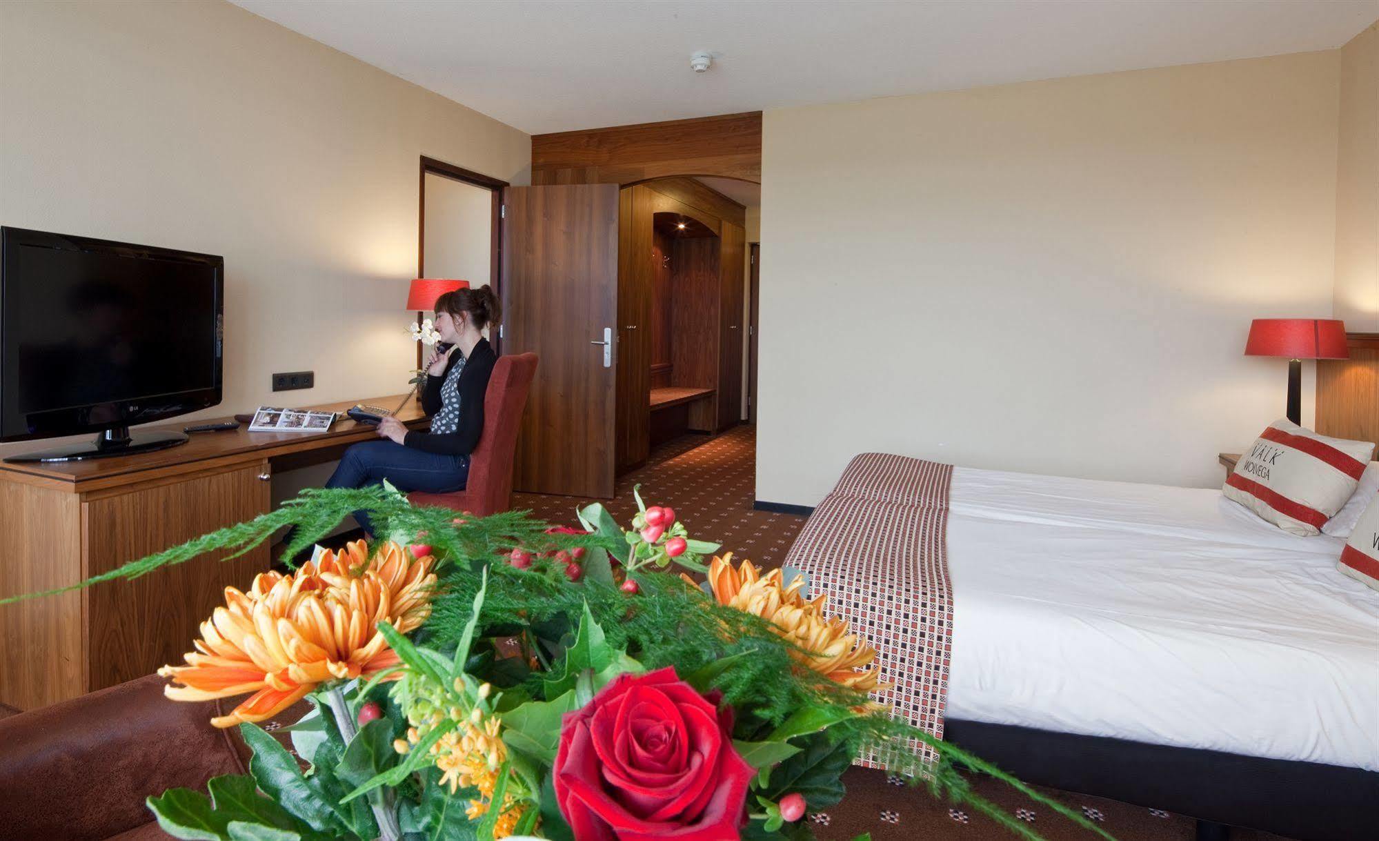 Hotel Van Der Valk Wolvega-Heerenveen Kültér fotó